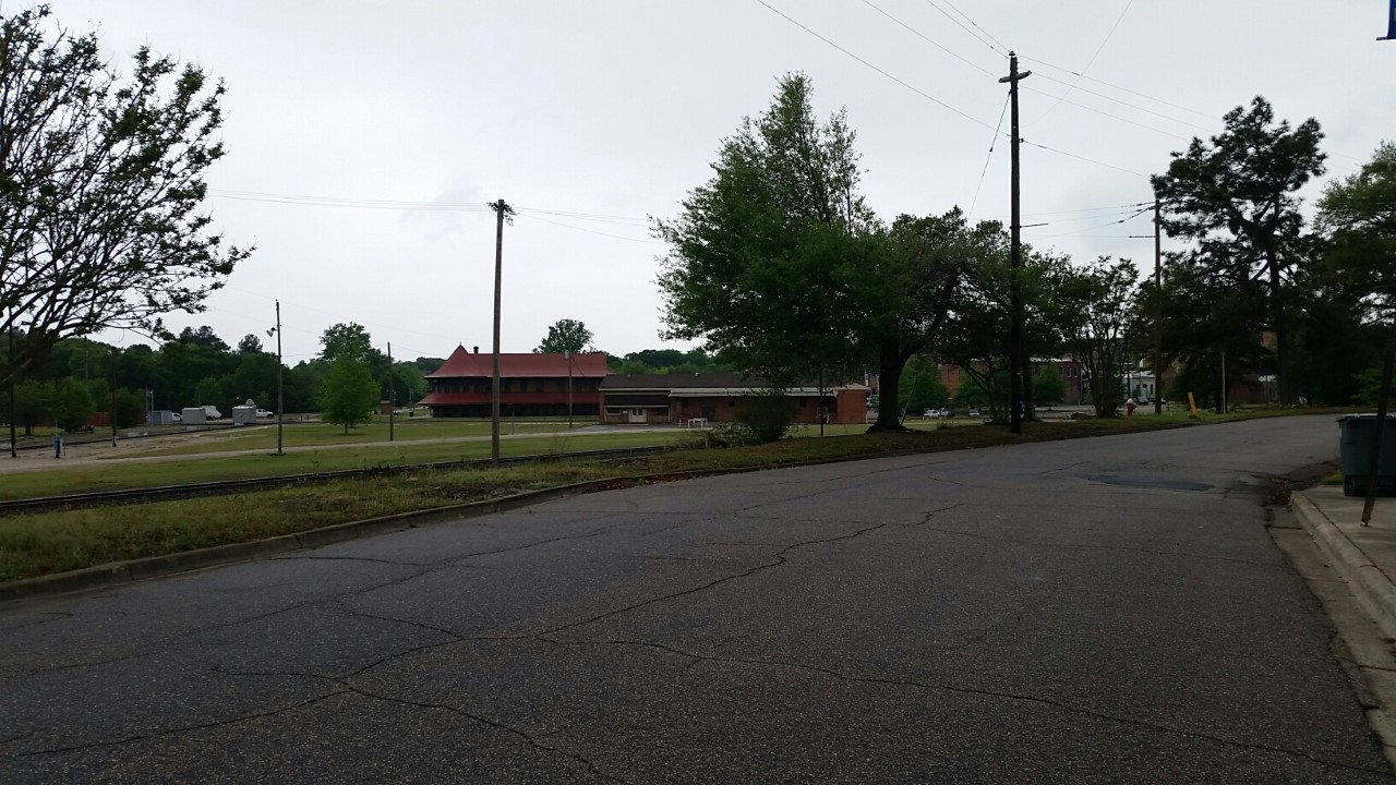 Front St 2017.jpg